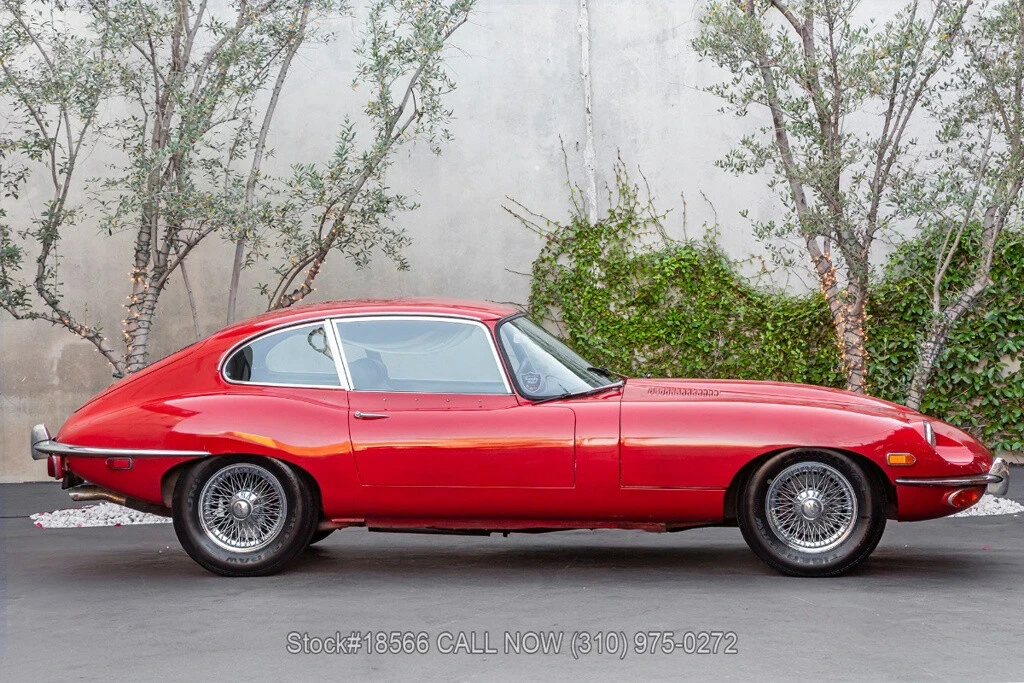 1969 Jaguar XK - Image 4 of 12