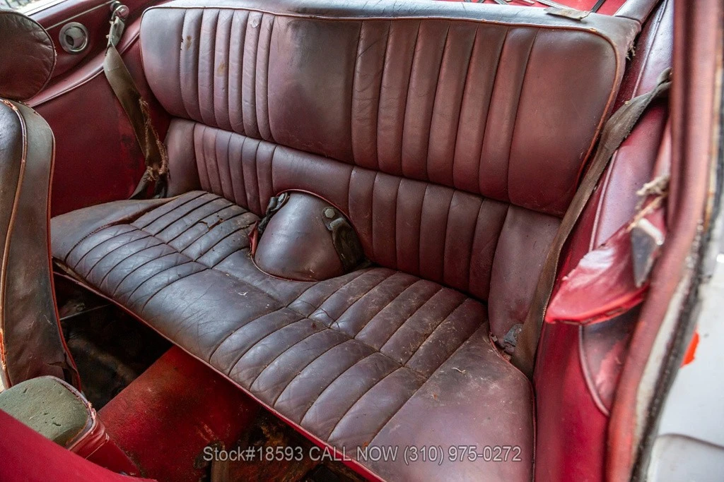 1969 Jaguar XK - Image 16 of 24