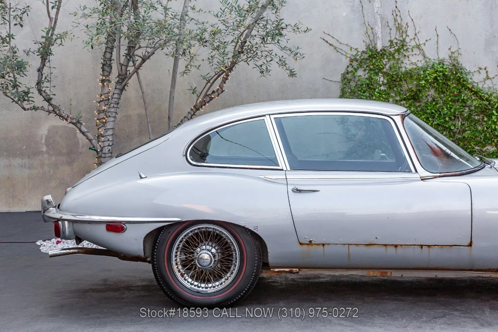 1969 Jaguar XK - Image 11 of 12
