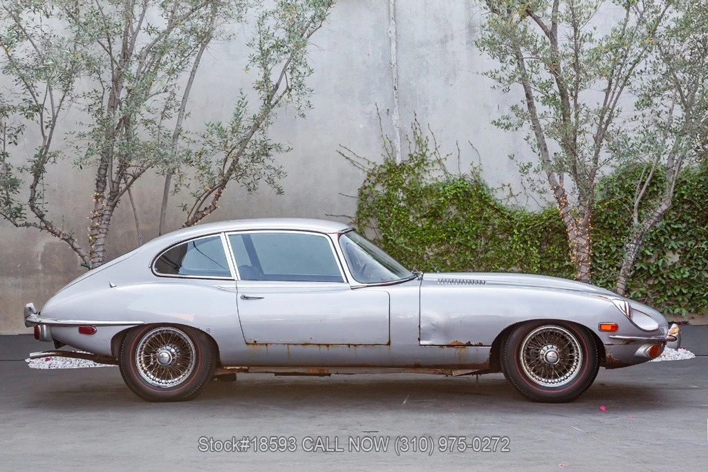 1969 Jaguar XK - Image 4 of 12
