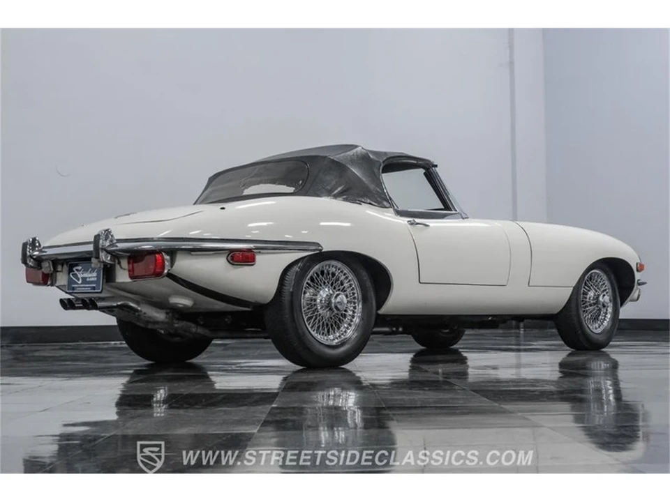 1969 Jaguar XK - Image 26 of 31