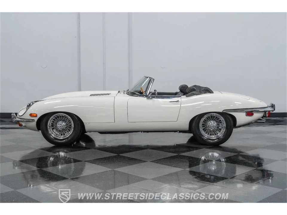 1969 Jaguar XK - Image 2 of 31