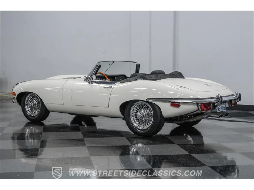1969 Jaguar XK - Image 8 of 31