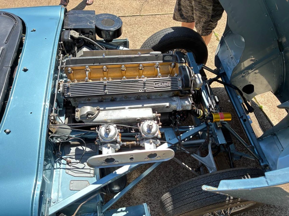 1969 Jaguar XK - Image 10 of 21
