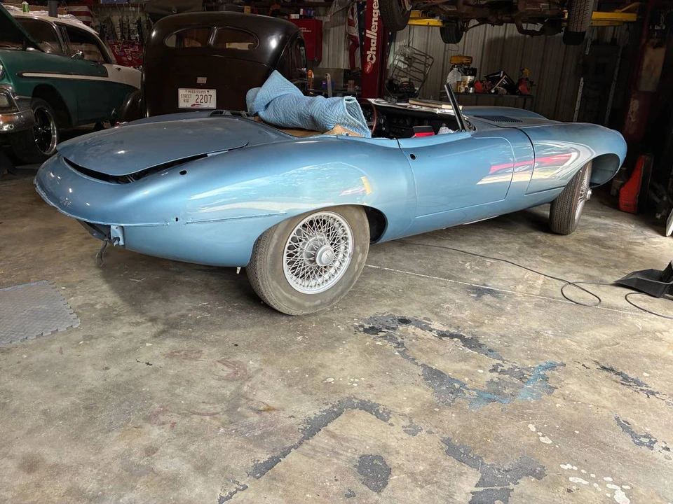 1969 Jaguar XK - Image 20 of 21