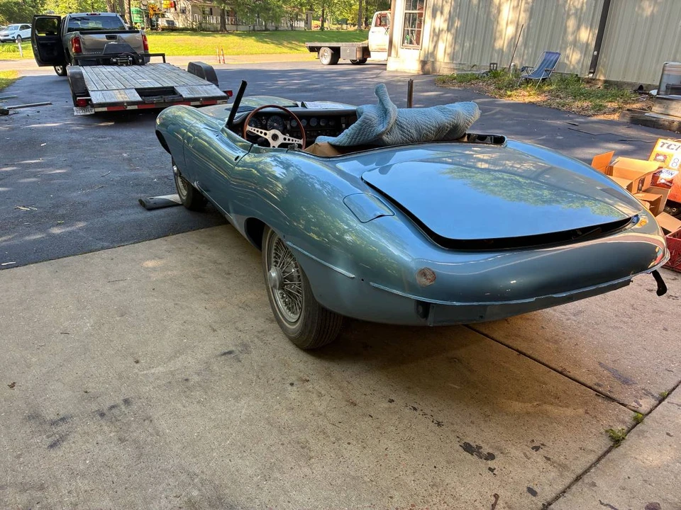 1969 Jaguar XK - Image 7 of 21