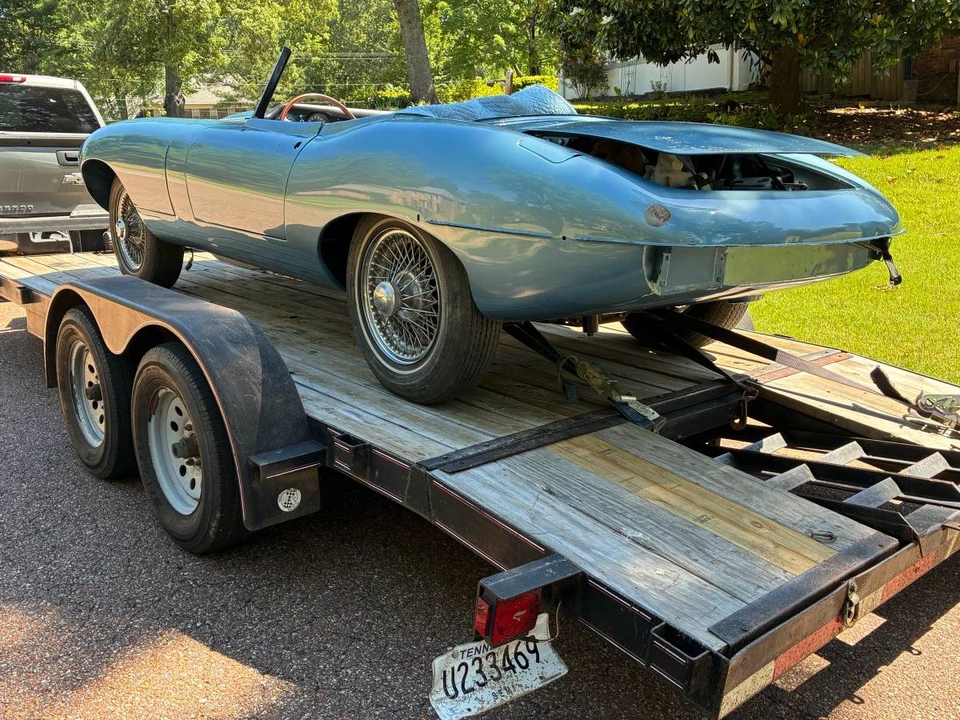 1969 Jaguar XK - Image 9 of 21
