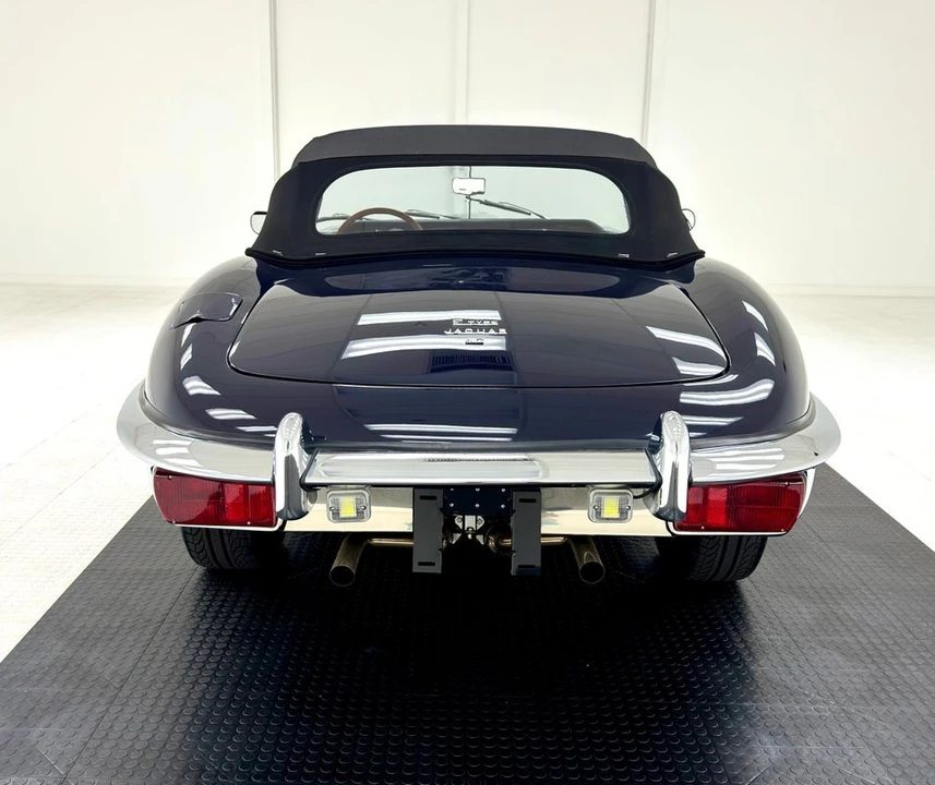 1969 Jaguar E-Type Series 2 - Image 8 of 12