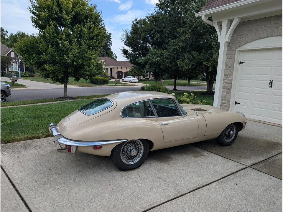 1969 Jaguar E-Type Series 2 - Image 4 of 14