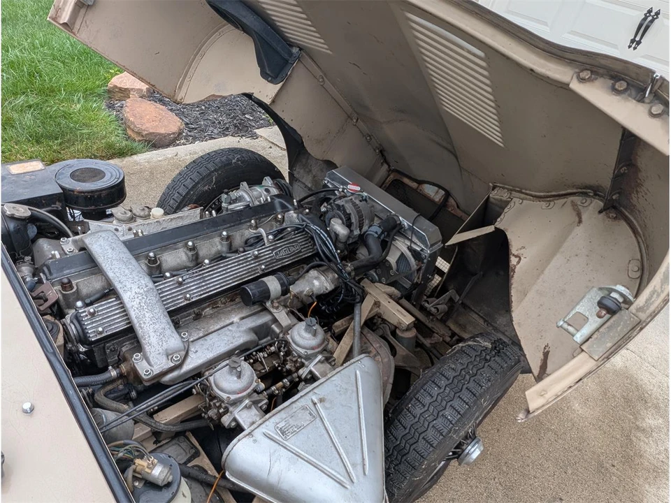 1969 Jaguar E-Type Series 2 - Image 8 of 14