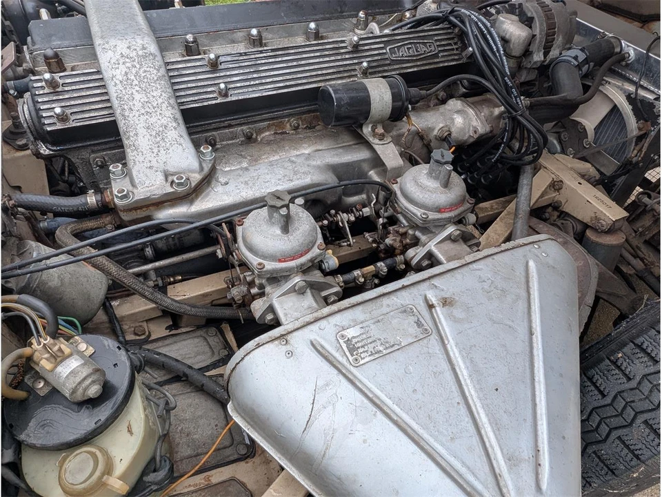 1969 Jaguar E-Type Series 2 - Image 10 of 14