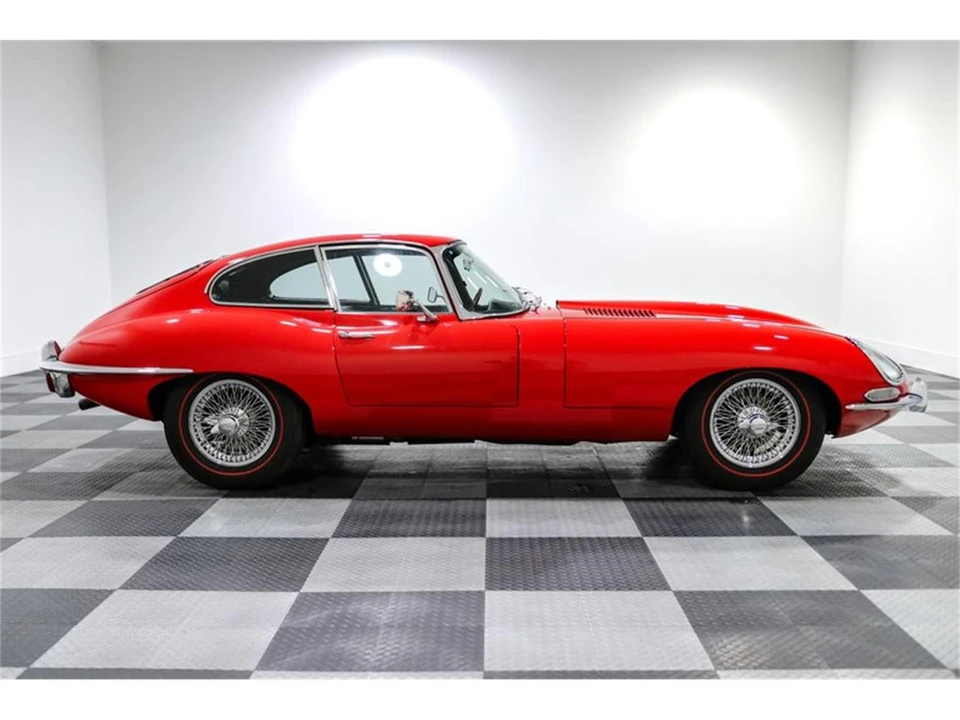 1969 Jaguar E-Type Series 2 - Image 8 of 24