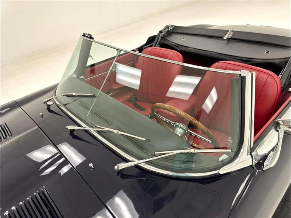 1969 Jaguar E-Type Series 2 - Image 17 of 31