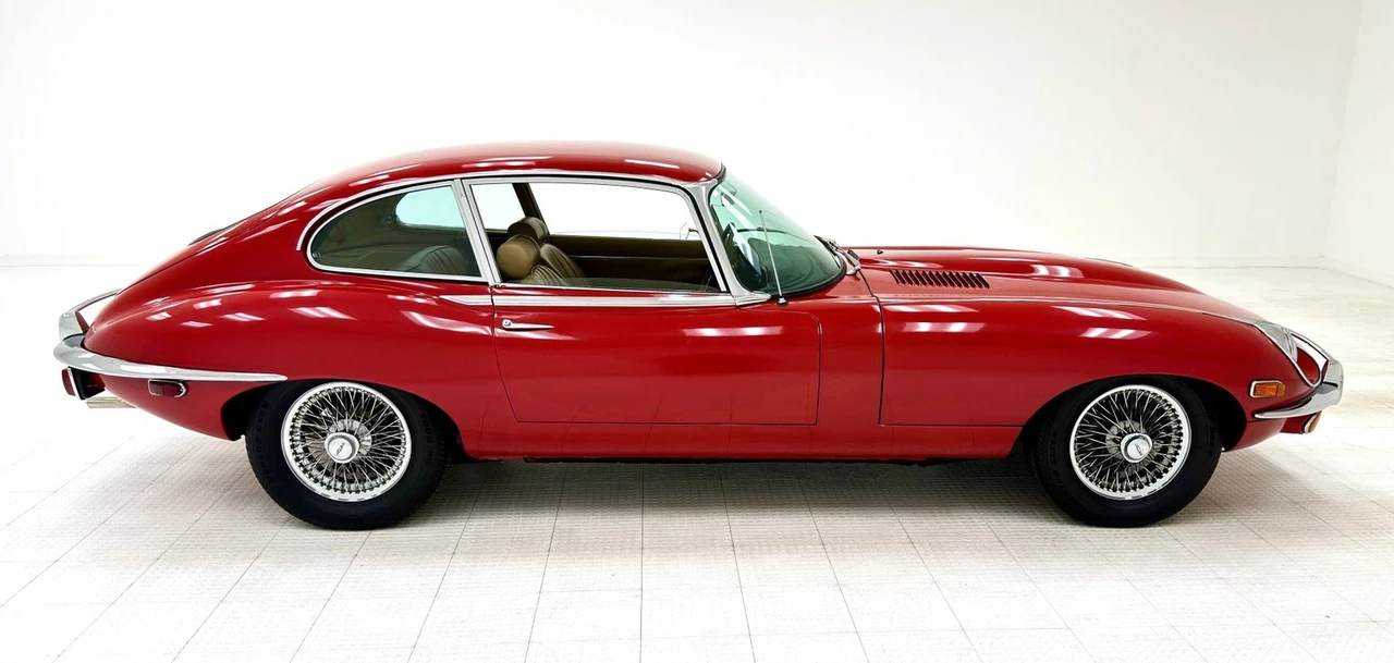 1969 Jaguar E-Type Series 2 2+2 - Image 6 of 12