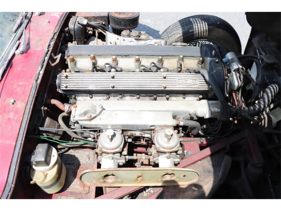1969 Jaguar E-Type Series 2 - Image 8 of 8