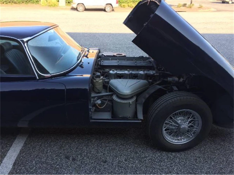 1969 Jaguar E-Type Series 2 - Image 2 of 4