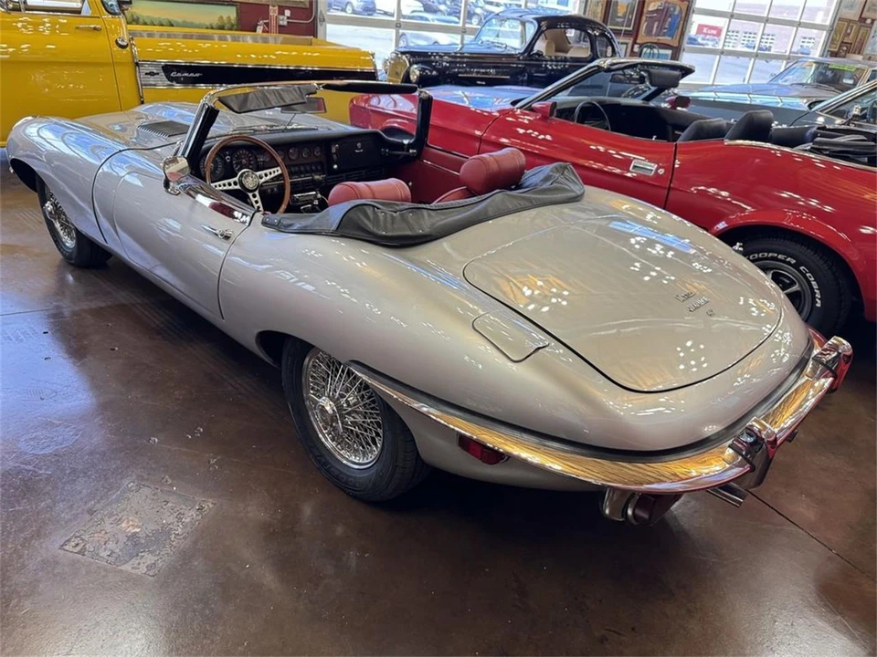 1969 Jaguar E-Type Series 2 - Image 8 of 21