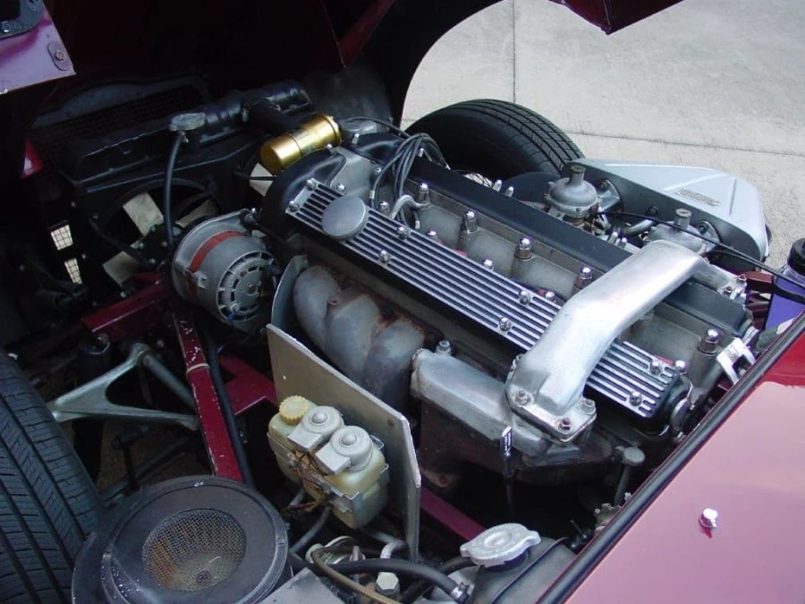 1969 Jaguar E-Type Series 2 - Image 7 of 10