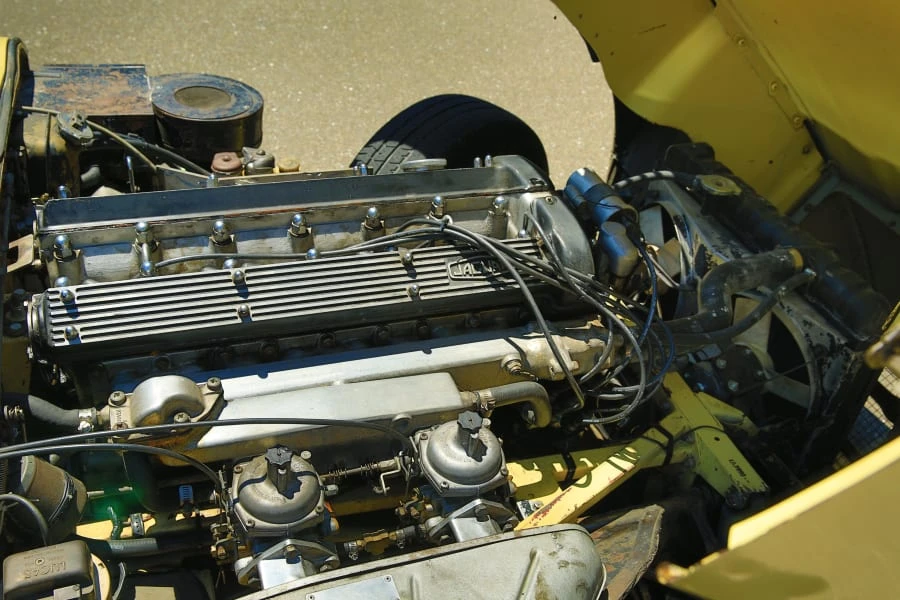 1969 Jaguar E-Type Series 2 - Image 7 of 10