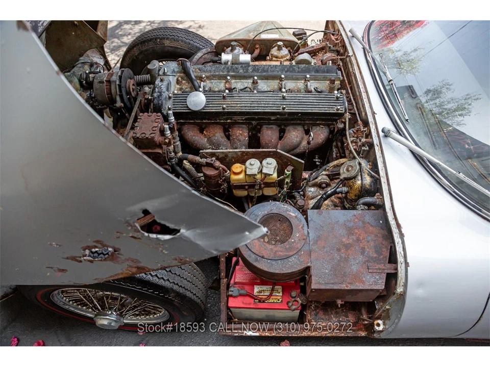 1969 Jaguar E-Type Series 2 - Image 27 of 31