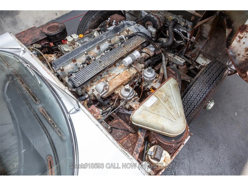 1969 Jaguar E-Type Series 2 - Image 29 of 31