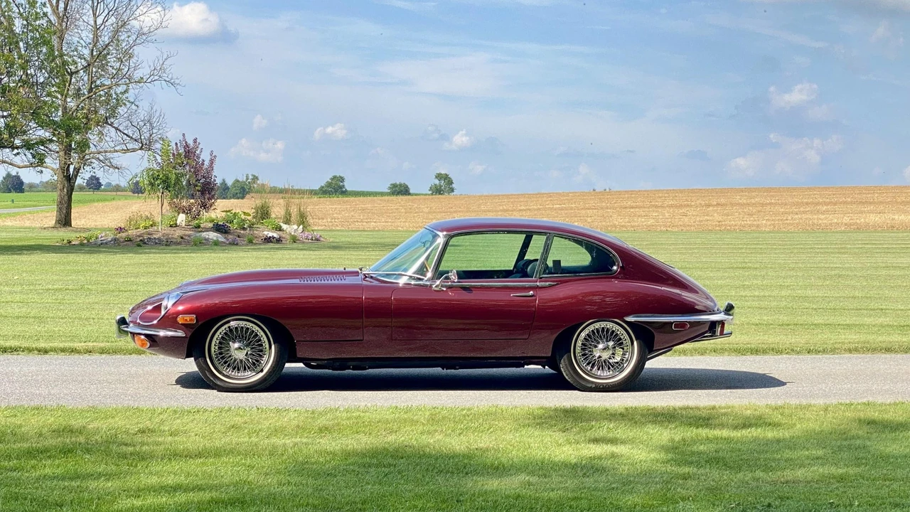 1969 Jaguar E-Type Series 2 2+2 - Image 11 of 31