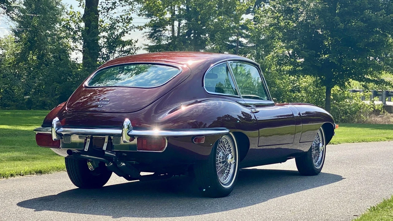1969 Jaguar E-Type Series 2 2+2 - Image 16 of 31