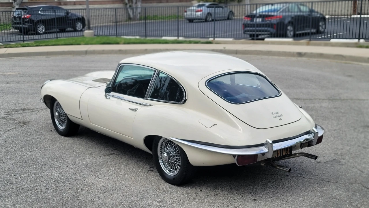 1969 Jaguar E-Type Series 2 2+2 - Image 13 of 31