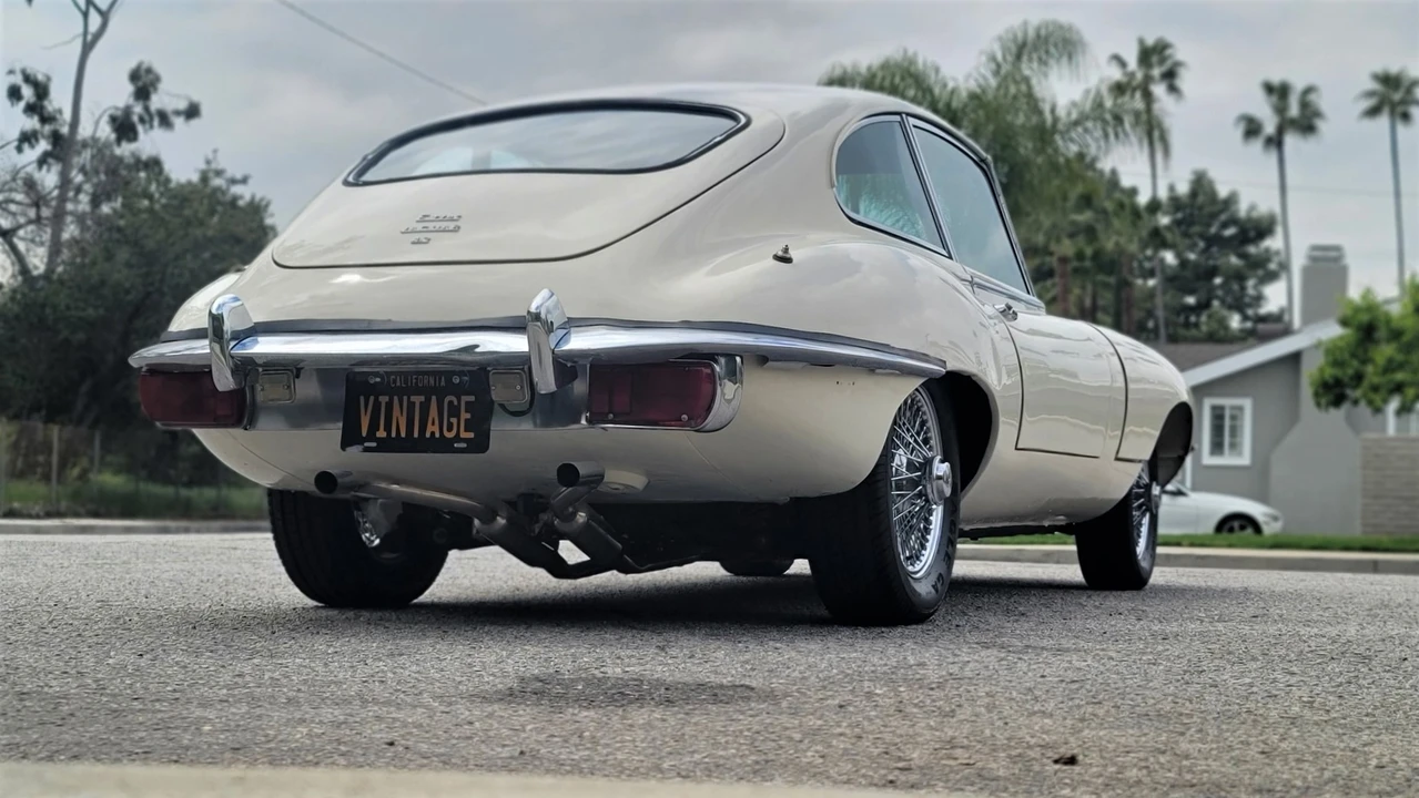 1969 Jaguar E-Type Series 2 2+2 - Image 10 of 31