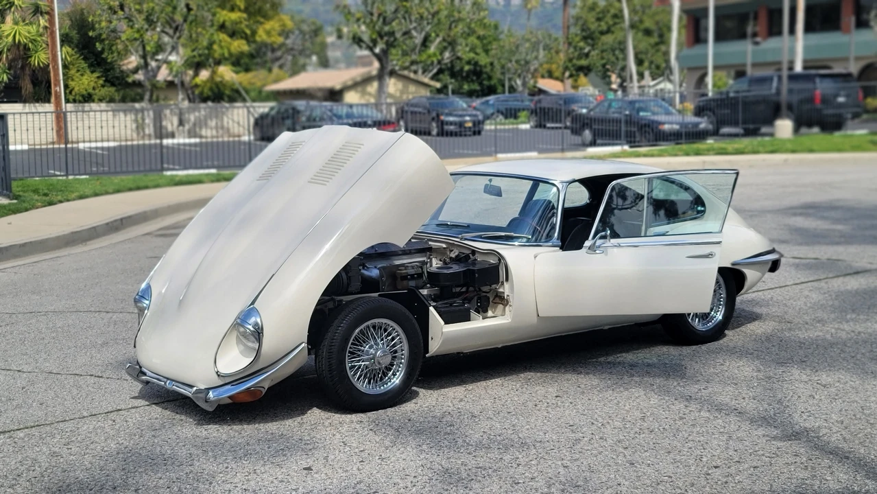 1969 Jaguar E-Type Series 2 2+2 - Image 19 of 31