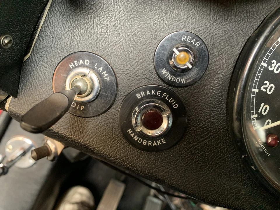1969 Jaguar E-Type Series 2 2+2 - Image 23 of 31