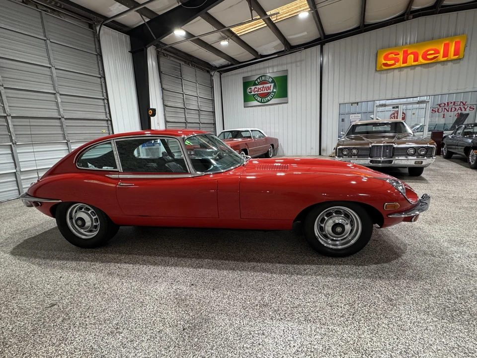 1969 Jaguar E-Type Series 2 2+2 - Image 8 of 31