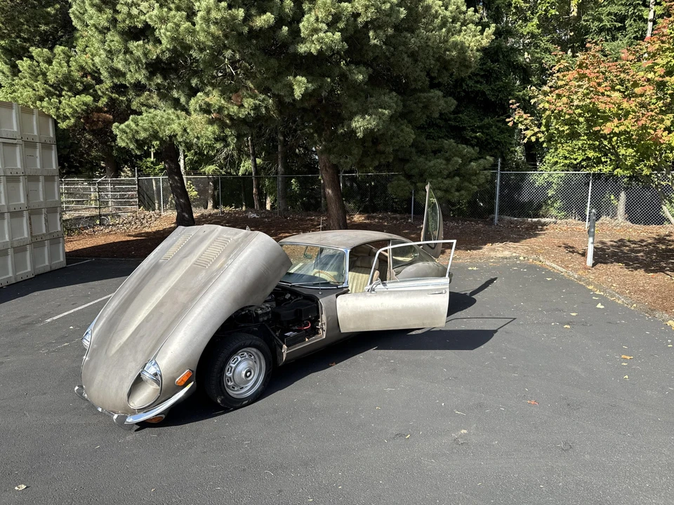 1969 Jaguar E-Type Series 2 2+2 - Image 10 of 31