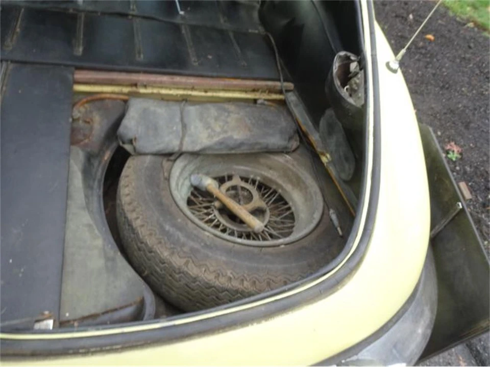 1969 Jaguar E-Type Series 2 - Image 14 of 23