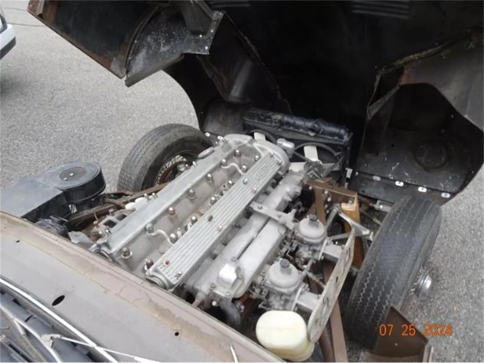 1969 Jaguar E-Type Series 2 - Image 2 of 10