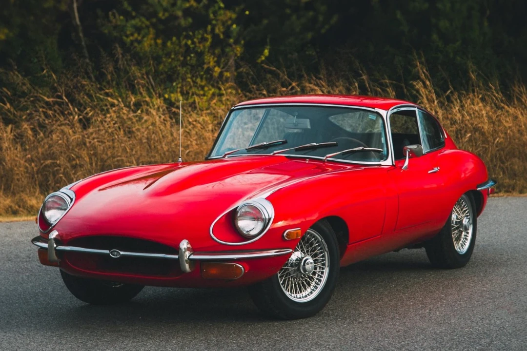 1969 Jaguar E-Type Series 2 - Image 1 of 31