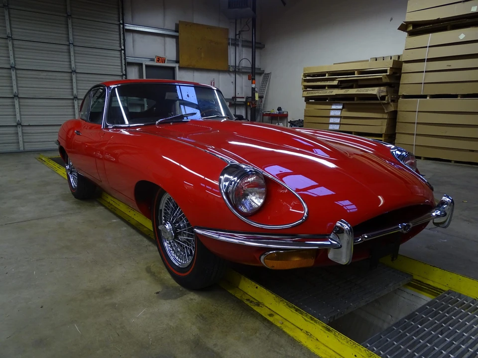 1969 Jaguar E-Type Series 2 - Image 4 of 31