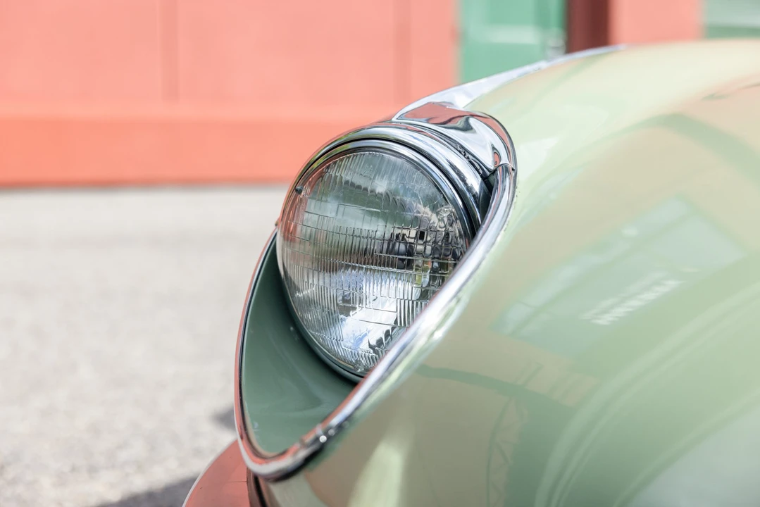 1969 Jaguar E-Type Series 2 - Image 16 of 31