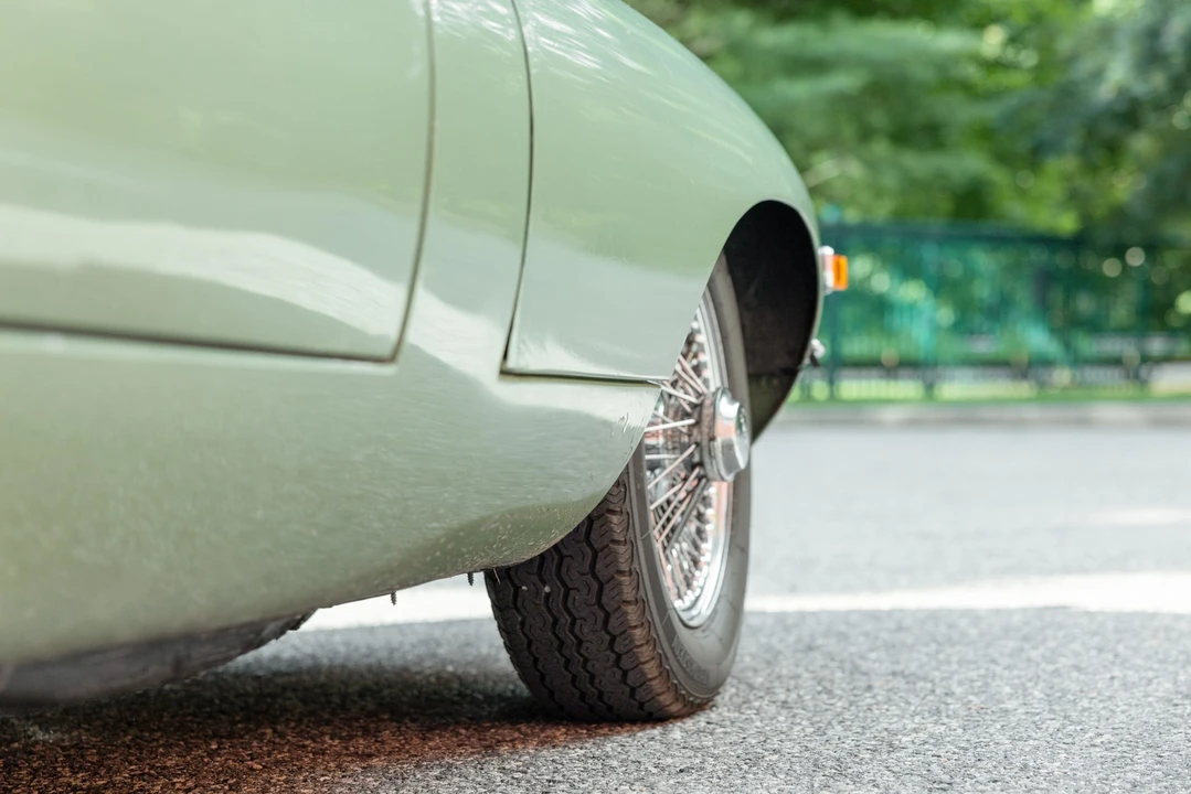 1969 Jaguar E-Type Series 2 - Image 29 of 31