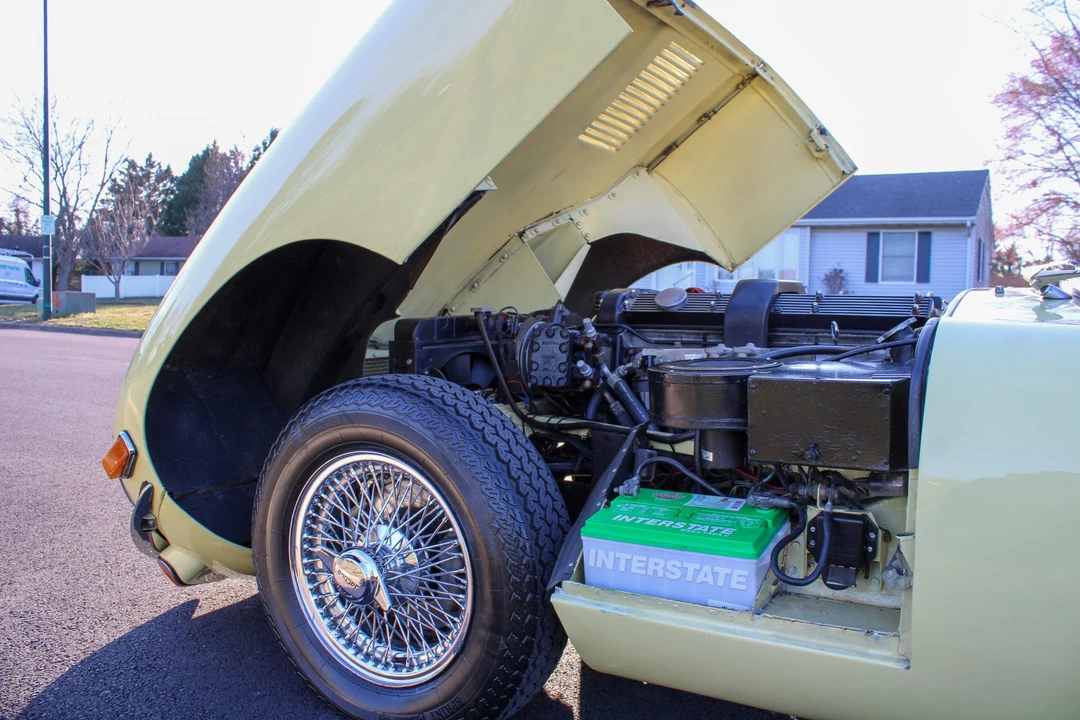 1969 Jaguar E-Type Series 2 - Image 28 of 31