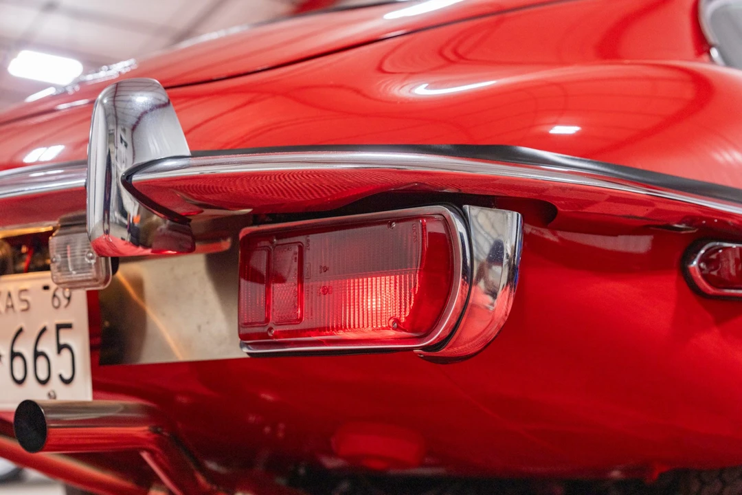 1969 Jaguar E-Type Series 2 - Image 17 of 31