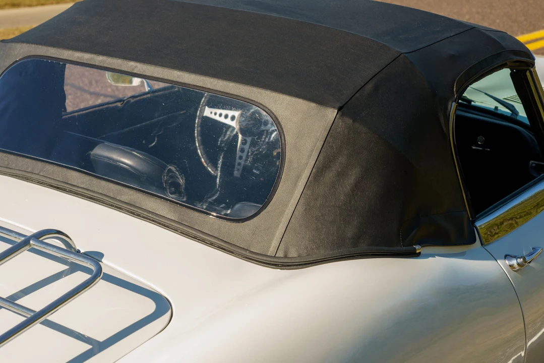 1969 Jaguar E-Type Series 2 - Image 30 of 31