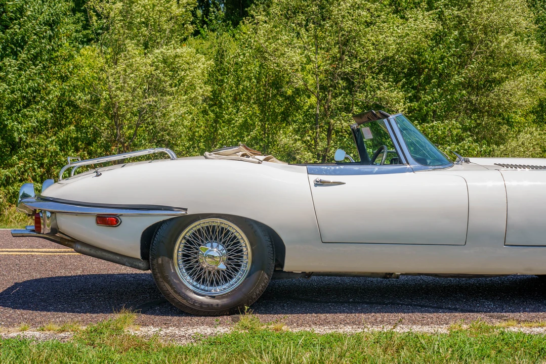 1969 Jaguar E-Type Series 2 - Image 23 of 31