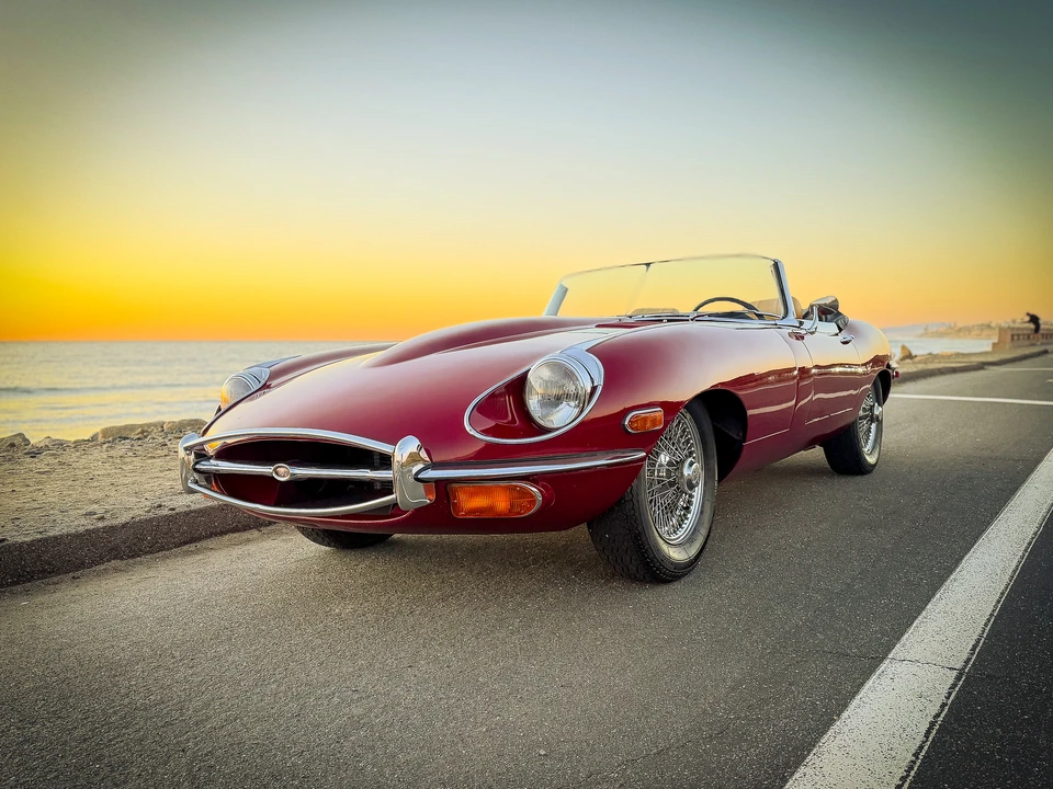 1969 Jaguar E-Type Series 2 - Image 2 of 31