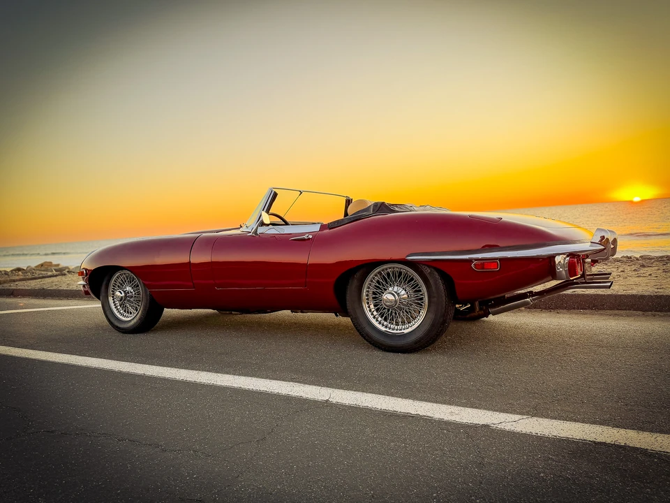 1969 Jaguar E-Type Series 2 - Image 8 of 31