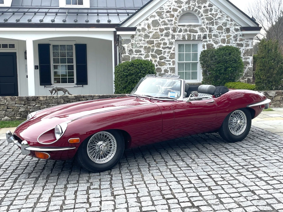 1969 Jaguar E-Type Series 2 - Image 2 of 31