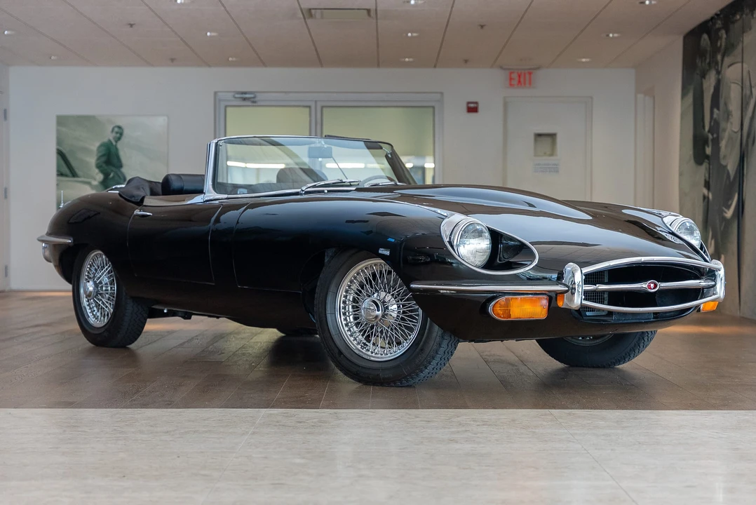 1969 Jaguar E-Type Series 2 - Image 18 of 31