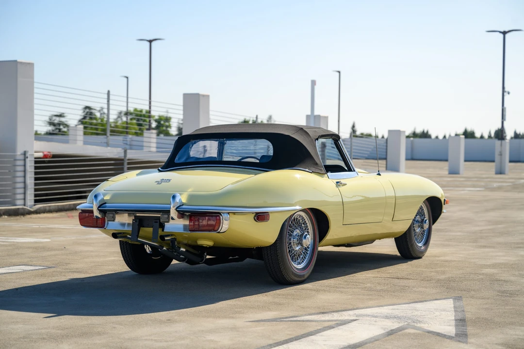 1969 Jaguar E-Type Series 2 - Image 17 of 31
