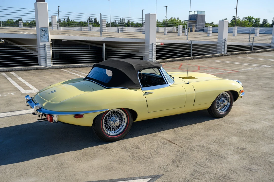 1969 Jaguar E-Type Series 2 - Image 18 of 31