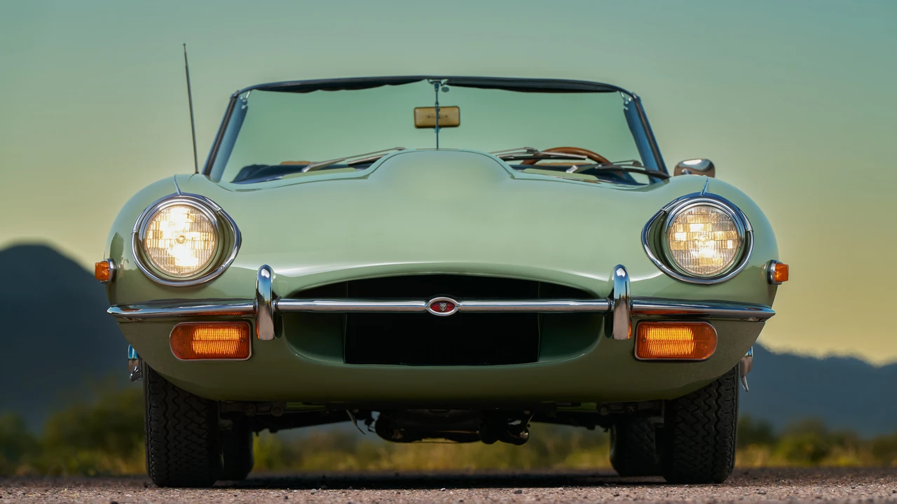 1969 Jaguar E-Type Series 2 - Image 12 of 31